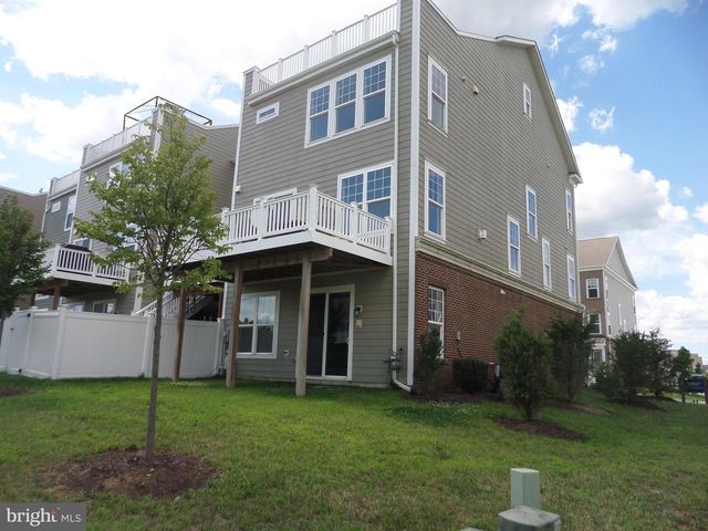 42939 RUNNING CREEK SQ, Leesburg, VA 20175