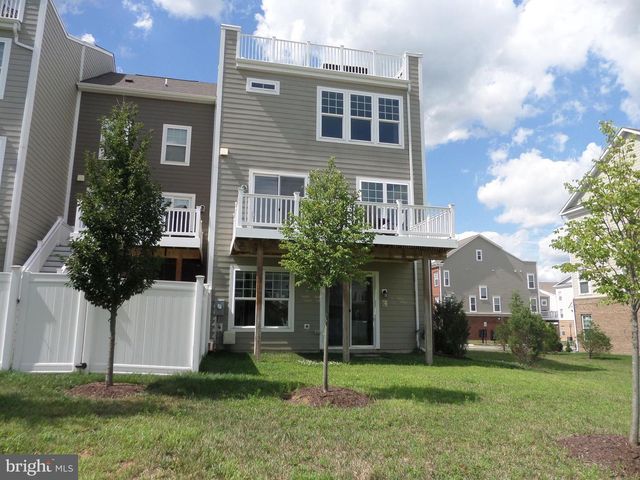42939 RUNNING CREEK SQ, Leesburg, VA 20175