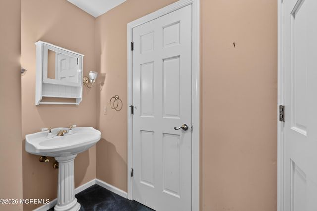 1210 Paddock Place, Toms River, NJ 08755