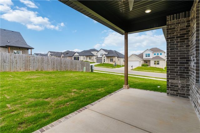 1031 Whistler Street, Centerton, AR 72719