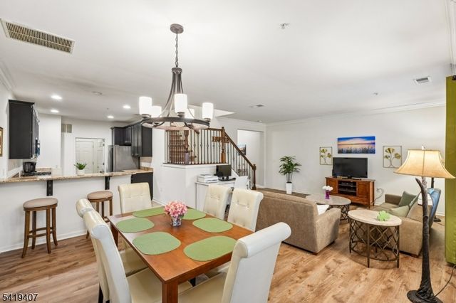 5 Station Sq 5, Union Twp., NJ 07083