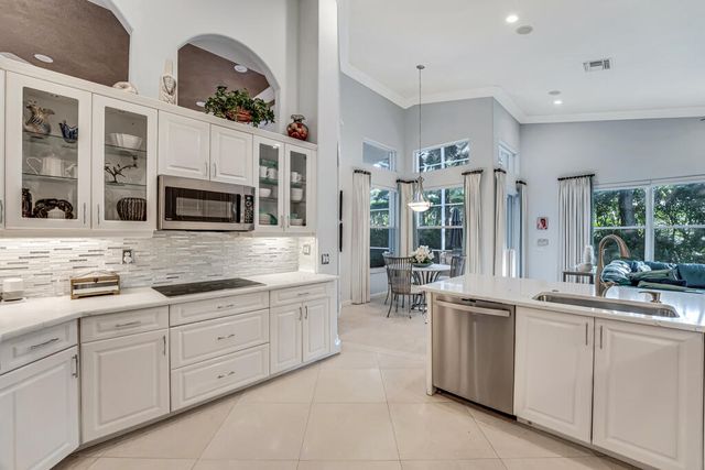 8883 Majorca Bay Drive, Lake Worth, FL 33467