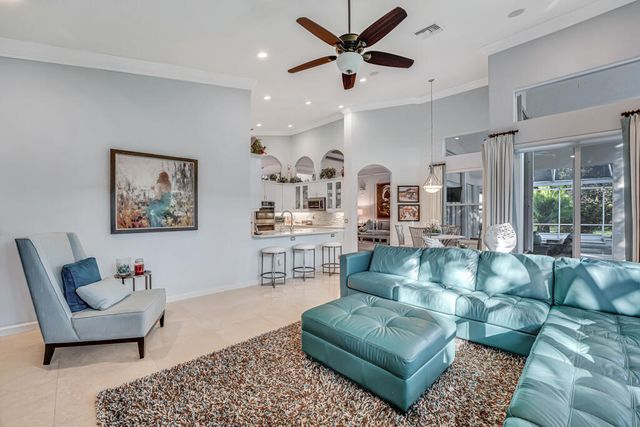 8883 Majorca Bay Drive, Lake Worth, FL 33467