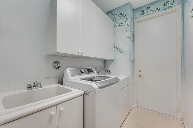 8883 Majorca Bay Drive, Lake Worth, FL 33467