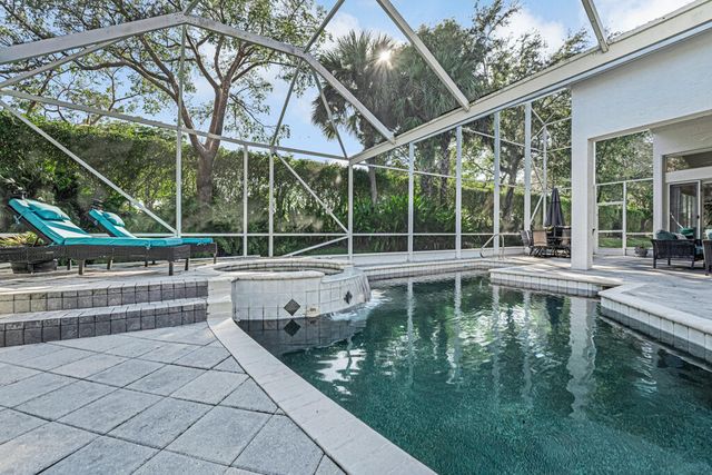 8883 Majorca Bay Drive, Lake Worth, FL 33467