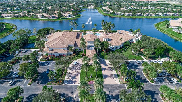 8883 Majorca Bay Drive, Lake Worth, FL 33467