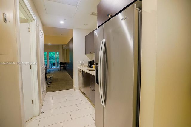 5300 NW 87th Ave 311, Doral, FL 33178