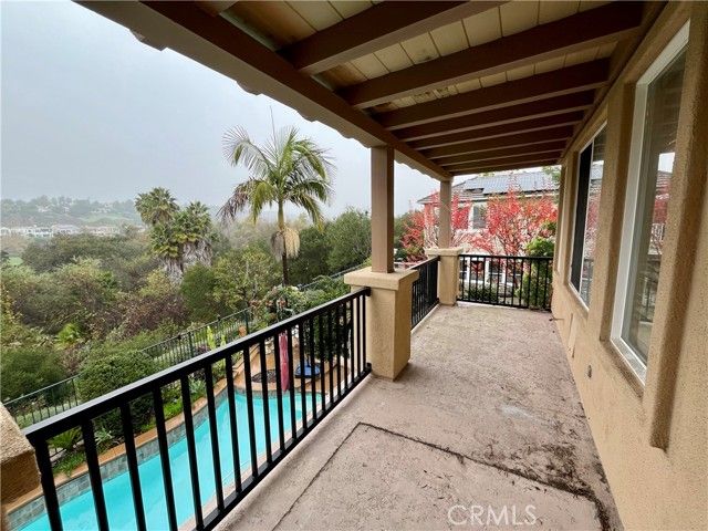 15 Sunningdale, Laguna Hills, CA 92679