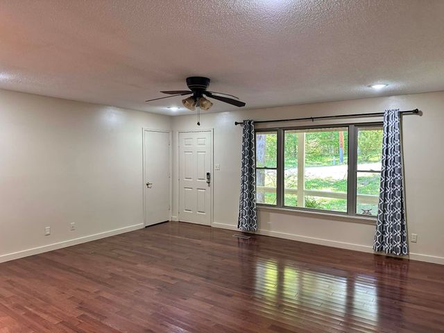 14 Nokonda Road, Cherokee Village, AR 72529