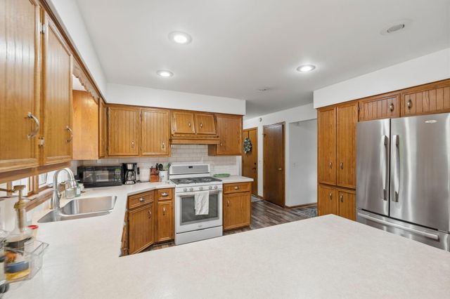 2331 Pheasant Avenue NW, Grand Rapids, MI 49534