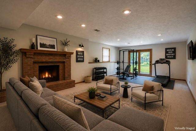 2331 Pheasant Avenue NW, Grand Rapids, MI 49534
