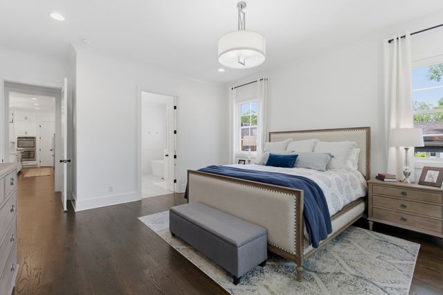 842 Woodmont Blvd, Nashville, TN 37204