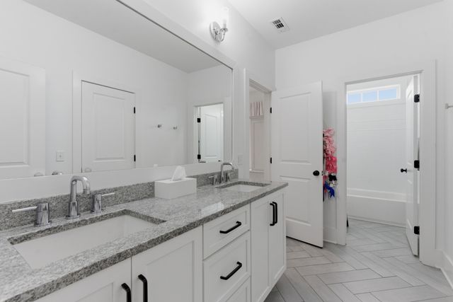 842 Woodmont Blvd, Nashville, TN 37204