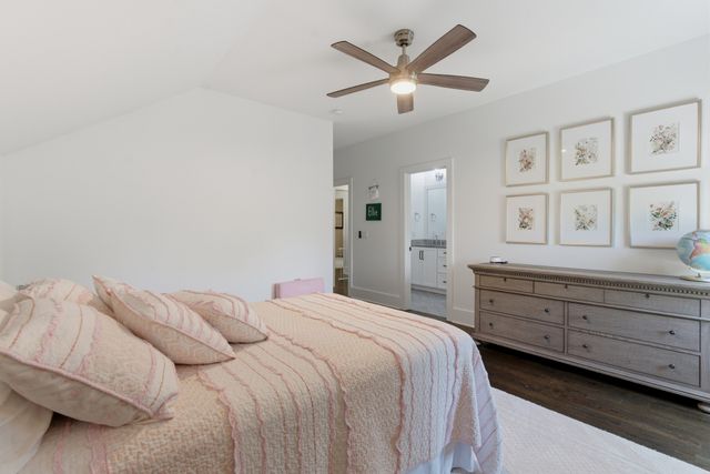 842 Woodmont Blvd, Nashville, TN 37204