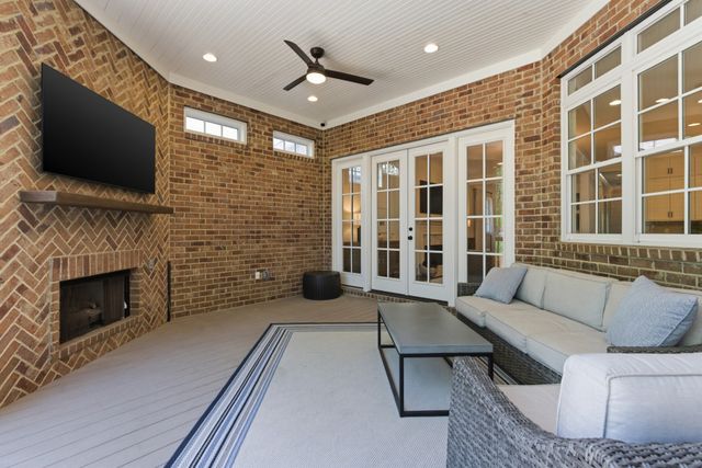 842 Woodmont Blvd, Nashville, TN 37204