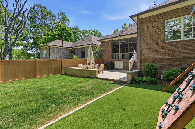 842 Woodmont Blvd, Nashville, TN 37204