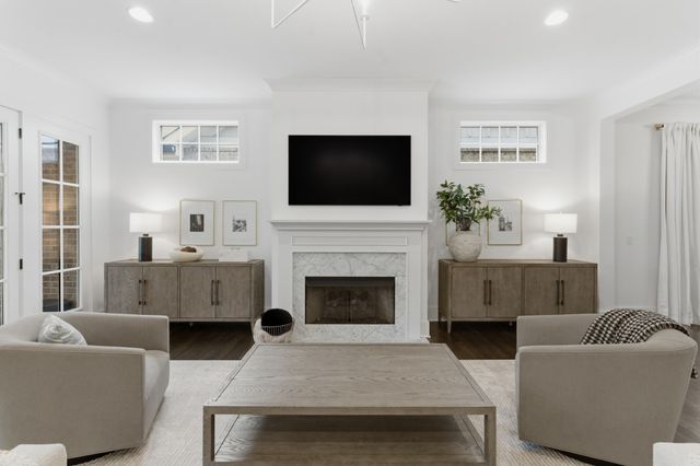 842 Woodmont Blvd, Nashville, TN 37204