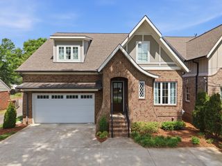 842 Woodmont Blvd, Nashville, TN 37204