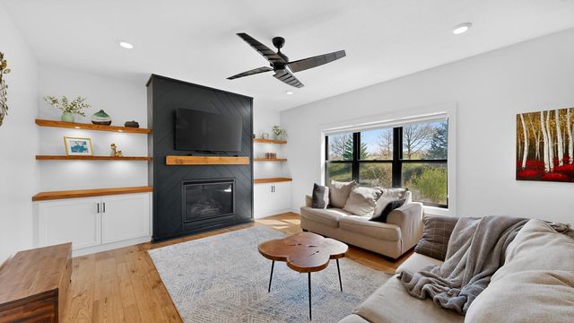 1702 Ancaster Drive, Byron, MN 55920