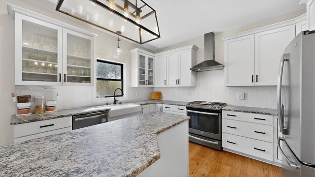 1702 Ancaster Drive, Byron, MN 55920