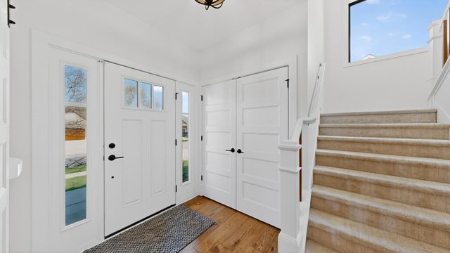 1702 Ancaster Drive, Byron, MN 55920