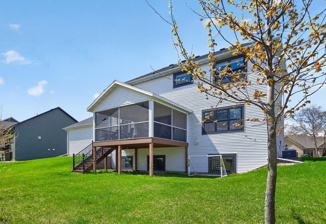 1702 Ancaster Drive, Byron, MN 55920