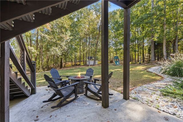 2130 Keeneland Drive, Bogart, GA 30622