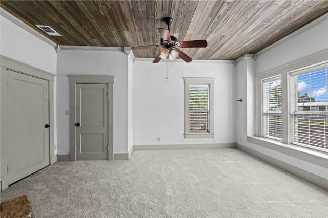 269 E Holley Street, Alba, TX 75410