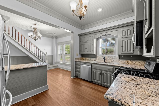 269 E Holley Street, Alba, TX 75410