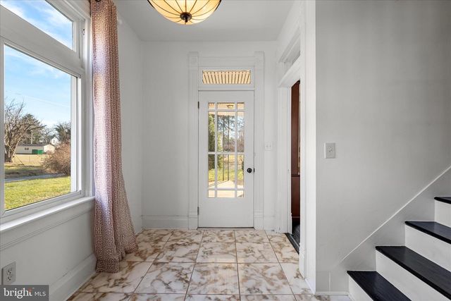 129 CHURCH ST, Summit Point, WV 25446