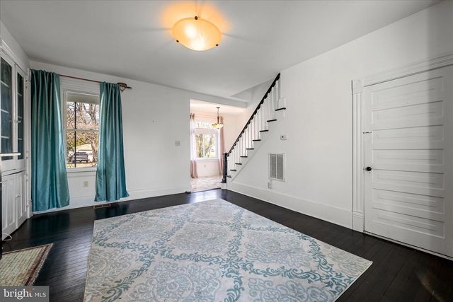 129 CHURCH ST, Summit Point, WV 25446