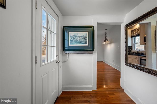 129 CHURCH ST, Summit Point, WV 25446