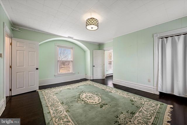 129 CHURCH ST, Summit Point, WV 25446