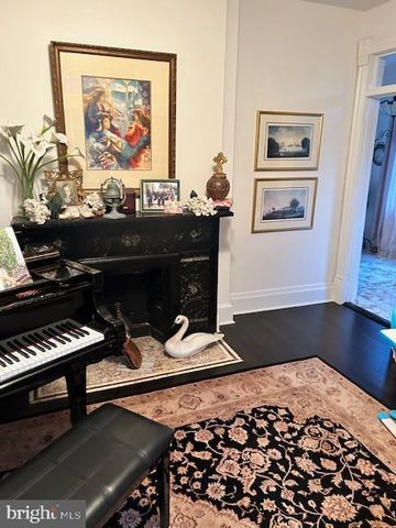 129 CHURCH ST, Summit Point, WV 25446