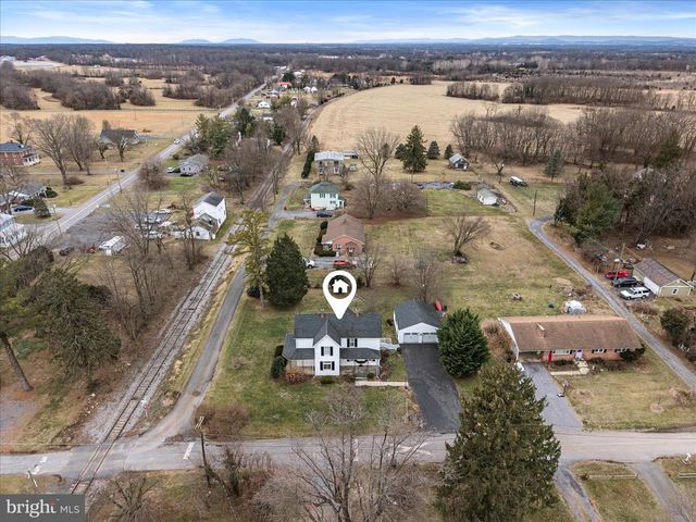 129 CHURCH ST, Summit Point, WV 25446