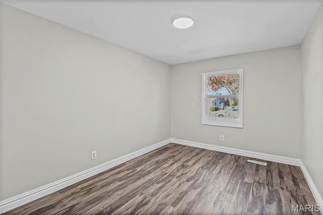 3300 Tom Sawyer Drive, Florissant, MO 63033