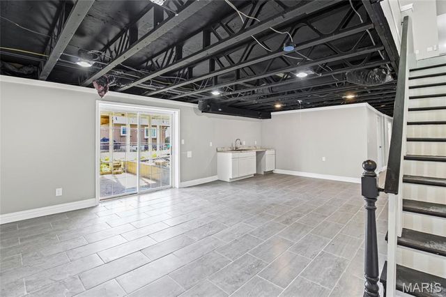 3300 Tom Sawyer Drive, Florissant, MO 63033