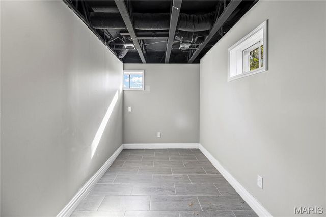 3300 Tom Sawyer Drive, Florissant, MO 63033