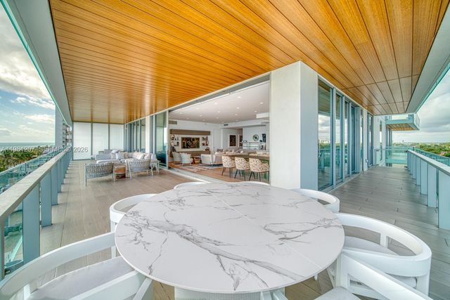 5775 Collins Ave 703, Miami Beach, FL 33140