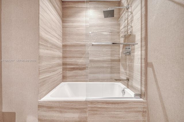 5775 Collins Ave 703, Miami Beach, FL 33140