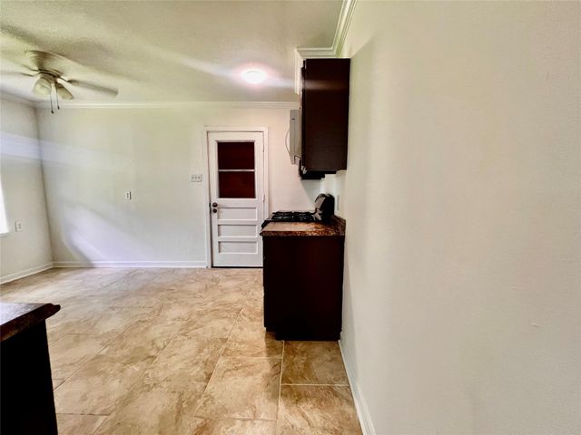 2102 Blueberry Lane, Pasadena, TX 77502