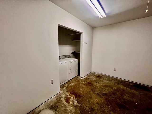 2102 Blueberry Lane, Pasadena, TX 77502