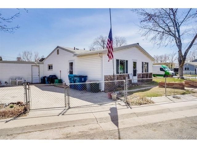 6750 Clermont St, Commerce City, CO 80022