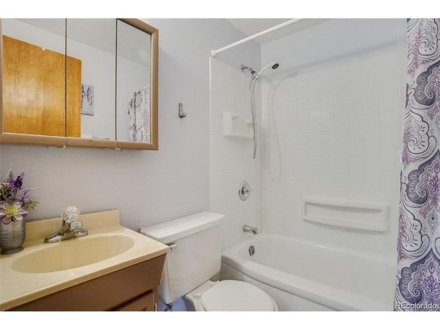 6750 Clermont St, Commerce City, CO 80022