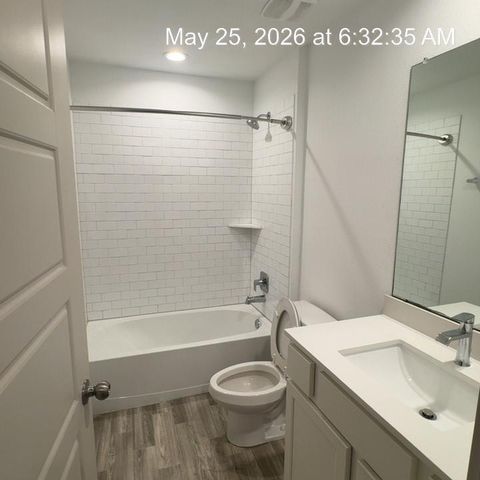 715 Silver Kettle Drive, Rosharon, TX 77583
