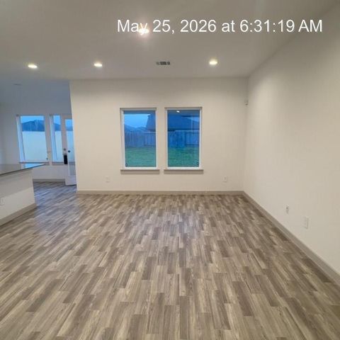 715 Silver Kettle Drive, Rosharon, TX 77583