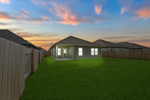 141 Ayres Horn, Cedar Creek, TX 78612
