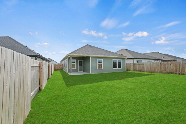 141 Ayres Horn, Cedar Creek, TX 78612