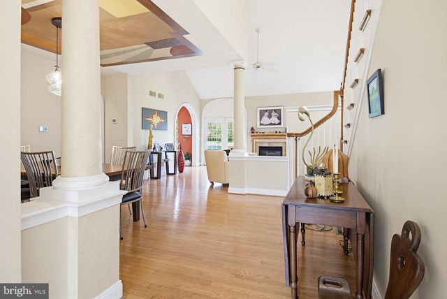 704 WOODFIELD DR, Lititz, PA 17543