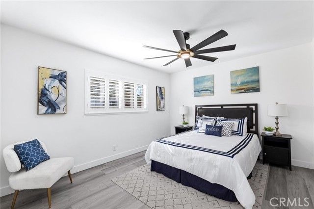 8356 Vanalden Avenue, Northridge (los Angeles), CA 91324